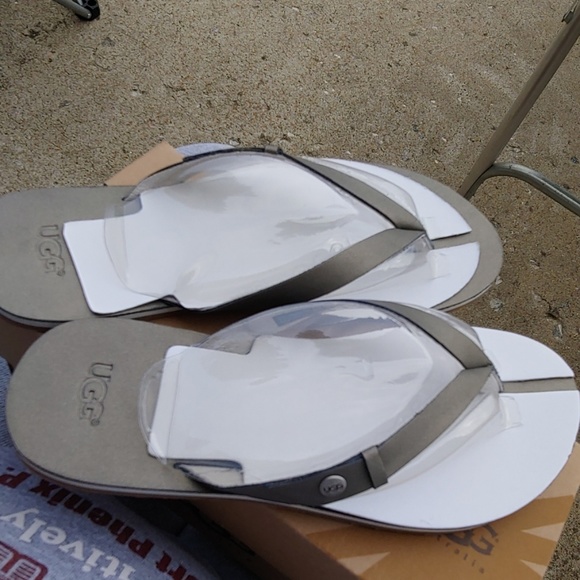 UGG Shoes - Ugg Flip Flops UGG Shoes - Ugg Flip Flops